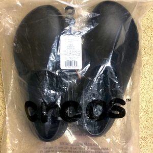 Crocs slip on never worn